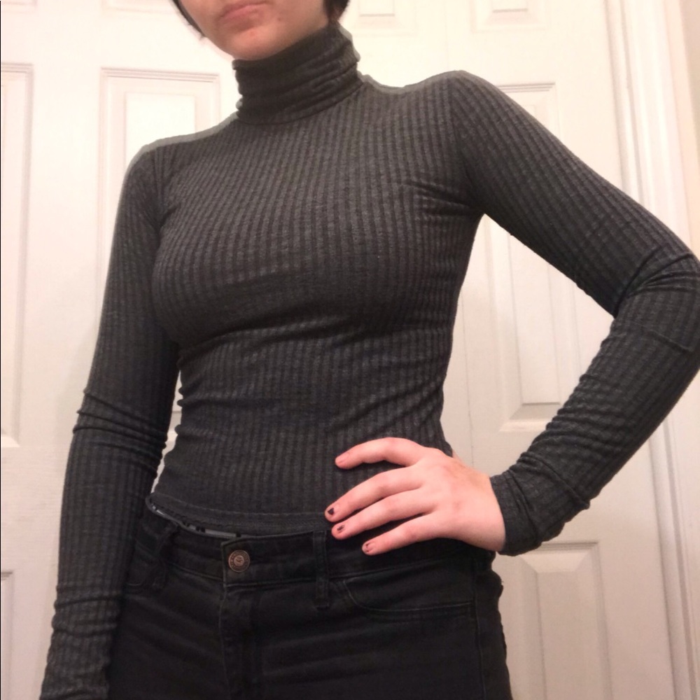 Turtleneck long sleeve